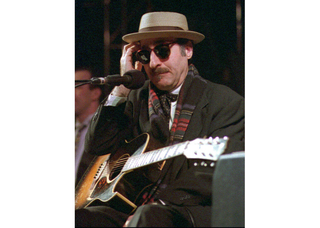 Leon Redbone